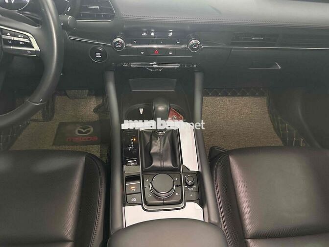 🔴 Mazda 3 2022 1.5L Sport Premium - 44000 km