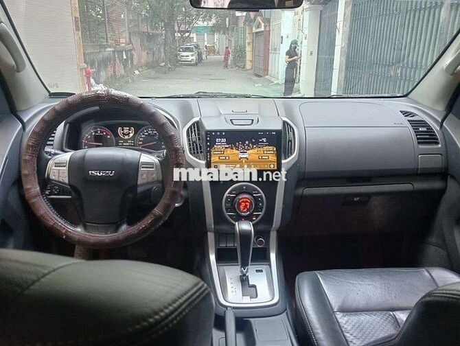 Isuzu MU-X 2016 3.0 Bạc