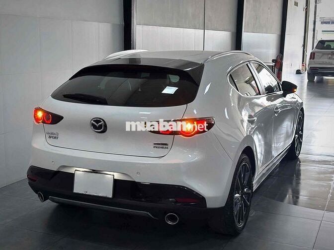 🔴 Mazda 3 2022 1.5L Sport Premium - 44000 km
