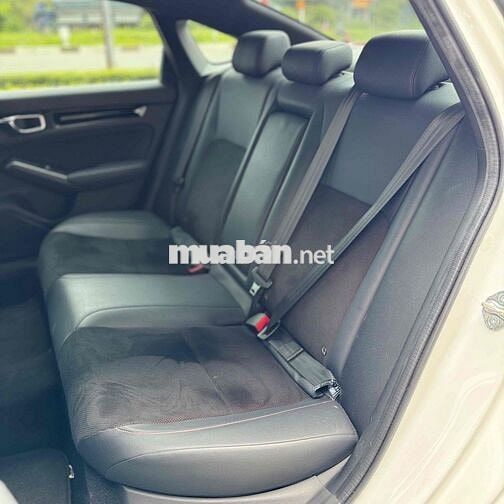 Honda Civic RS 2022 Trắng 25000 km