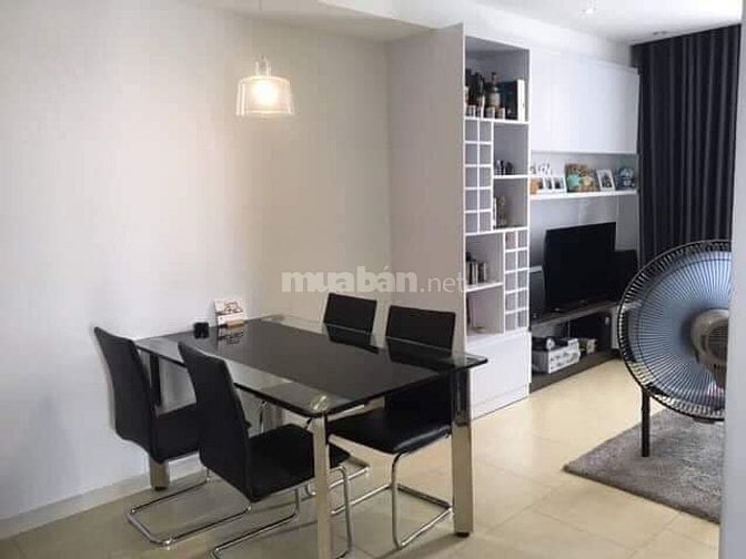 Bán căn hộ CC CC Bàu Cát II, Thang máy 2,8 tỷ, 60m2, lầu cao.