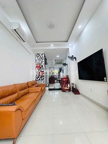 Chính chủ bán nhà 35m² đường Lãng Binh Thắng, P12,Q11. 2mặt hẻm,sổ sẵn