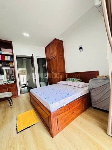 Chính chủ bán nhà 35m² đường Lãng Binh Thắng, P12,Q11. 2mặt hẻm,sổ sẵn
