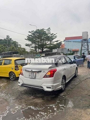 Nissan Sunny 2019 XV Premium - 80000 km