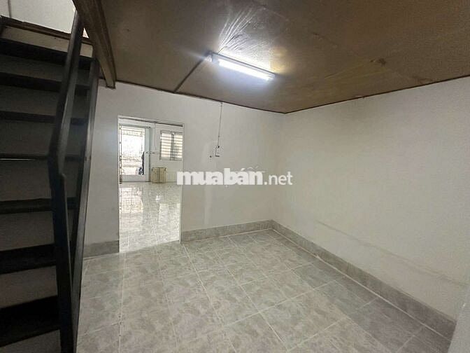 Nhà Trung Tâm đường Bạch đằng cho thuê.