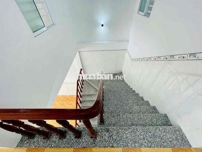 🌻CHO THUÊ NHÀ TRỆT LẦU ĐƯỜNG D4 KDC HỒNG LOAN