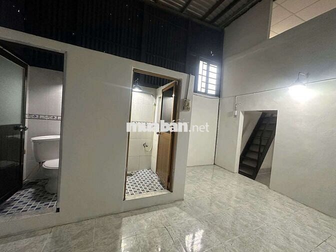 Nhà Trung Tâm đường Bạch đằng cho thuê.