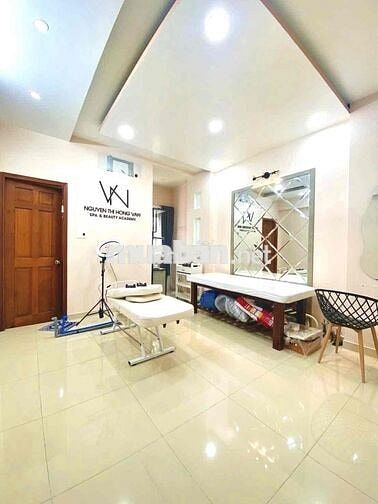 🤩🤩🌹🍀Mặt Bằng kinh doanh 5Tầng 62m 4Pn hẻm 7 chỗ chỉ 7 đồng hơn .