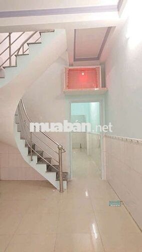 CHO THUÊ NHÀ 2 LẦU DT KHỦNG 3.5 X21 M. P 15 Q8