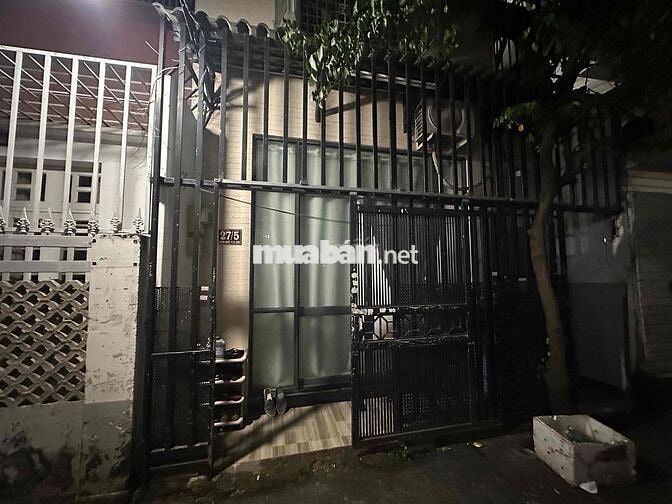 Phòng trọ mặt tiền, có thể buôn bán, có gác