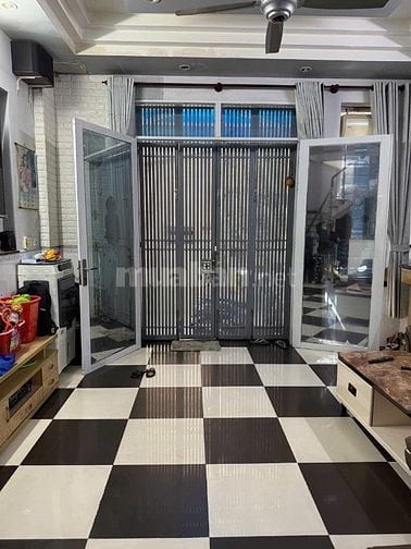 Hẻm 3m 66.7m2(5x13.4m) 4 tầng 5 PN Lý Thường Kiệt, p8, Tân Bình