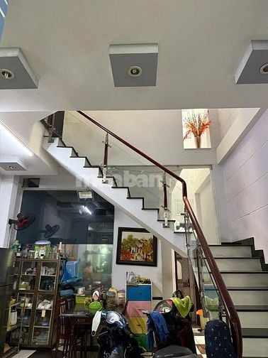 Hẻm 3m 66.7m2(5x13.4m) 4 tầng 5 PN Lý Thường Kiệt, p8, Tân Bình