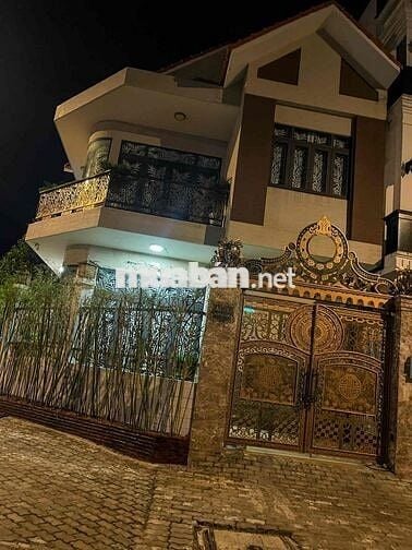 🌻C.G - CHO THUÊ BIỆT THỰ GÓC 2 MẶT TIỀN ĐƯỜNG SỐ 4 KDC NAM LONG