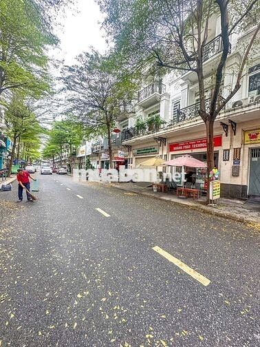Mặt bằng, nguyên lầu cityland giá chỉ từ 8tr, có thang máy, 2 phòng