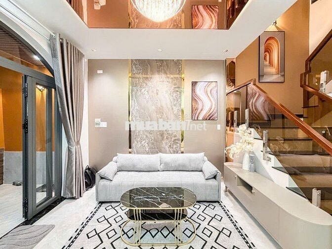 Nhà đẹp Phan Văn Trị 3PN 4.2m x 12.5m hẻm 3m sát mặt tiền chỉ hơn 6 tỷ