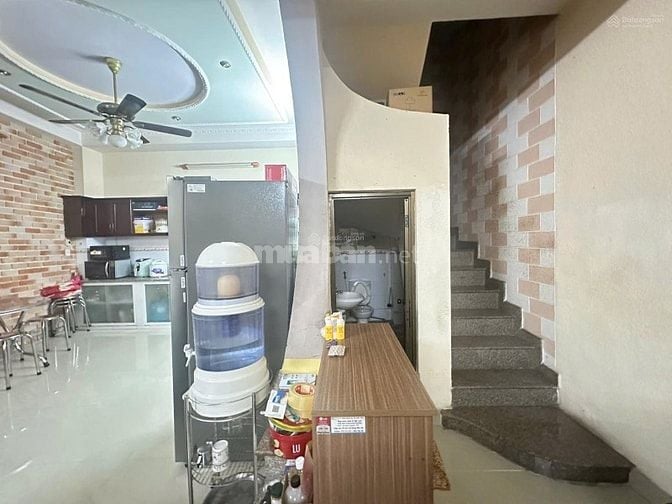 chủ kẹt tiền bán gấp nhà Thích Quảng Đức giá cực rẻ 