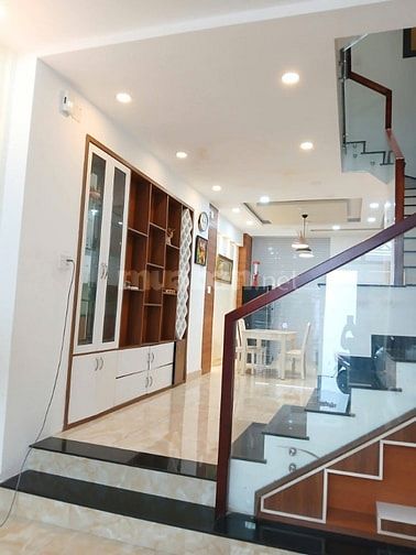 Mặt Tiền Trần Kế Xương giá như hẻm. 4,1x21, 5 tầng, 14,9 tỷ 