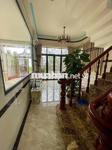 🌻C.G - CHO THUÊ BIỆT THỰ GÓC 2 MẶT TIỀN ĐƯỜNG SỐ 4 KDC NAM LONG