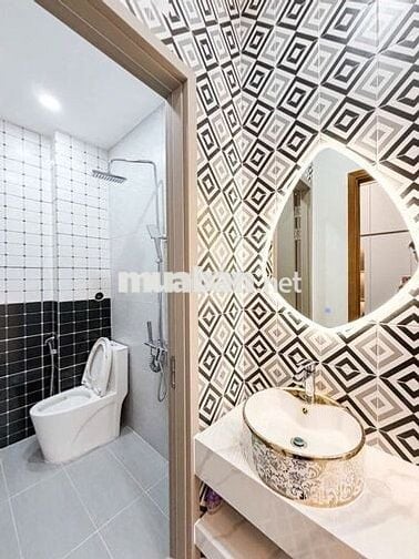 Nhà đẹp Phan Văn Trị 3PN 4.2m x 12.5m hẻm 3m sát mặt tiền chỉ hơn 6 tỷ