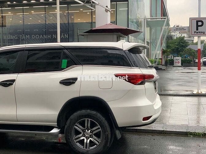 BÁN TOYOTA FORTUNER G MÁY DẦU, SỐ SÀN  SX 2022
