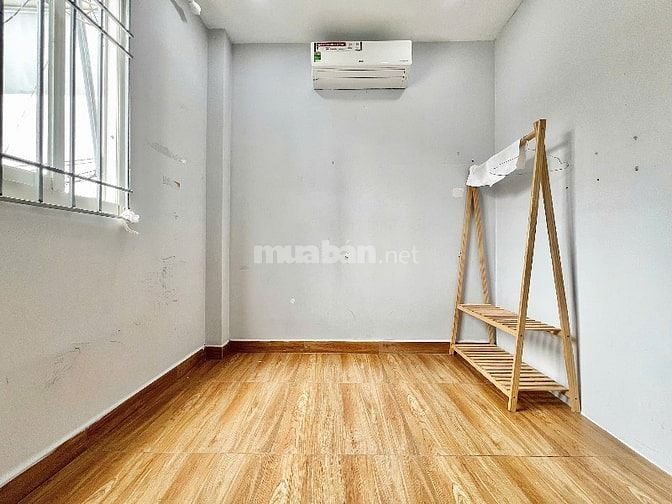 Bán nhà hẻm 191Cống quỳnh, Quận 1, sát BV Tù Dũ