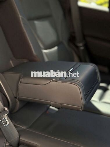 Toyota Land Cruiser 300 VXR V6 2023, Chất Như Mới