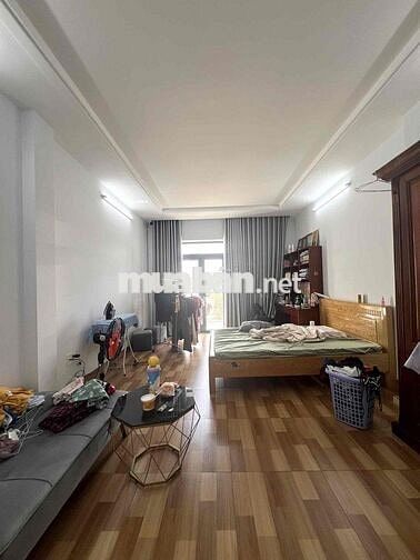 NHÀ HXT THÔNG MỚI ĐẸP 4PN QUANG TRUNG P8 GV DT 4*20M