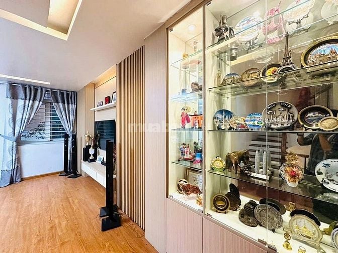 Chính Chủ tôi cần bán nhà PL, Phố Lạc Trung, Q HBT, HN, Dt 80 m, 6 T 