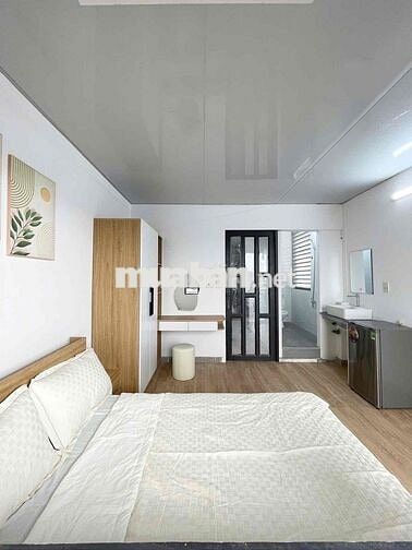 Studio full nội thất cửa sổ 3tr4-3tr5, ban công tách bếp 3tr9-4tr