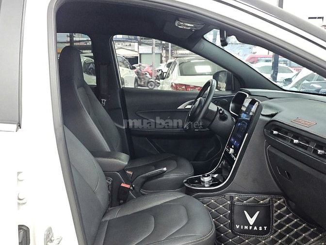 Vf E34 2022 màu trắng 1 chủ cá nhân 