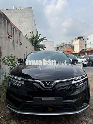 VinFast VF8 2023 Eco - 40000 km