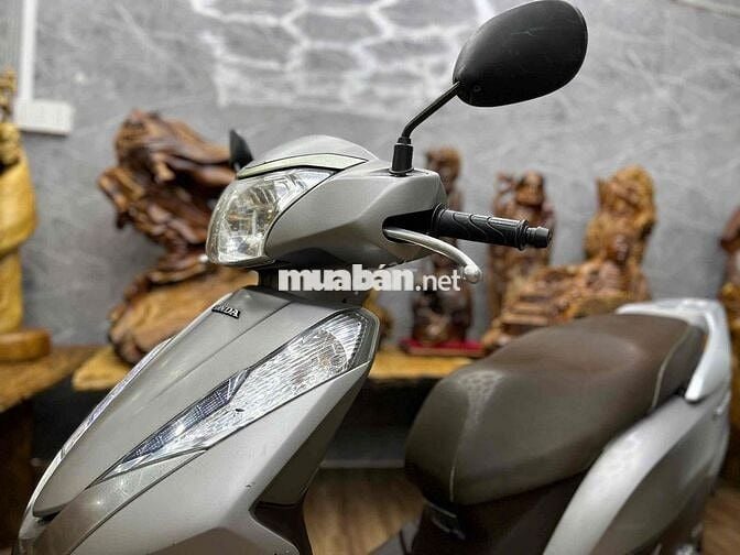 👉Lead 2016 chính chủ biển SG máy móc zin, êm