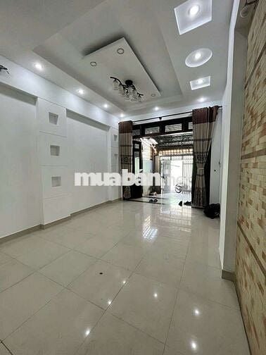 Cho thuê nguyên căn rộng rãi, 3pn4wc, Hẻm xe hơi, Bùi Quang Là P12 GV