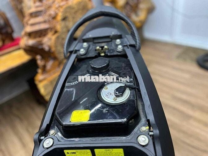 👉Galaxy 50cc đời 2020 máy bao zin. odo 8k