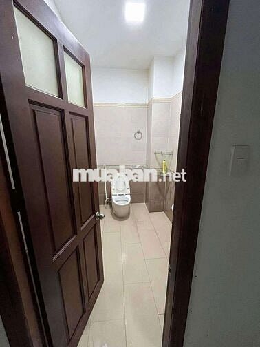 CHO THUÊ NHÀ ĐƯỜNG HỒ ĐẮC DI, DT 4X16M, 1 TRỆT 2 LẦU, 4PN, 3WC, NHÀ RẺ