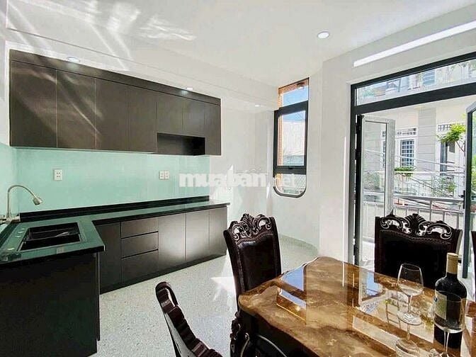 Cho thuê siêu phẩm 4Pn 5wc, sát hẻm xe hơi, Đường số 9 P8 Gò Vấp