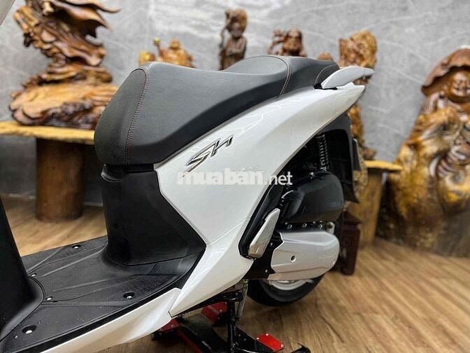 👉Sh 125i chính chủ biển SG máy móc êm ru