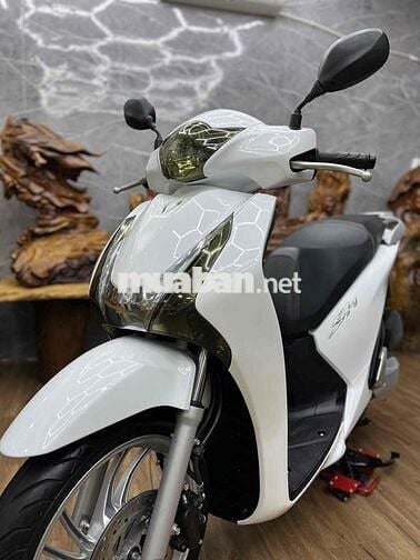 👉Sh 125i chính chủ biển SG máy móc êm ru