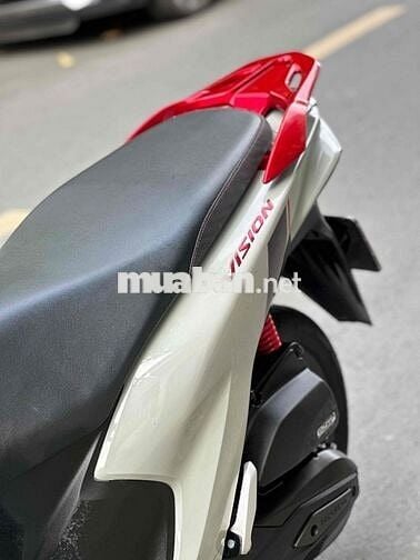 Vision đặt biệt XXM 2025 bánh lớn