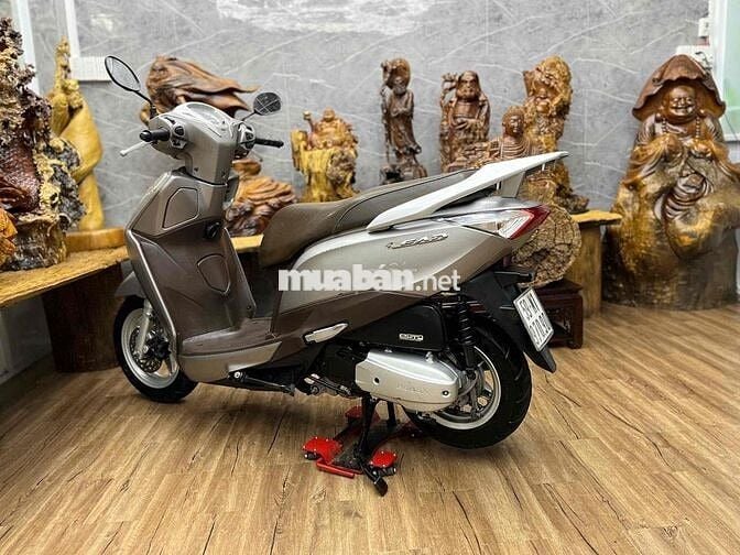 👉Lead 2016 chính chủ biển SG máy móc zin, êm