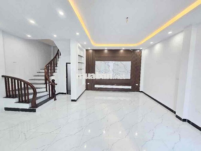 🌟 Gia đình cần nhà mới 4 tâng sạch đẹp – hoặc nhà đầu tư giữ dòng tiền