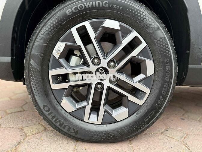 Hyundai Venue 2025 - 10000 km