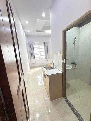 🔴Cửa sổ lớn - Phòng rộng rãi sạch sẽ