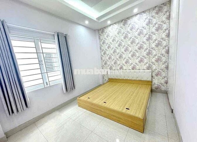 🔴Cửa sổ lớn - Phòng rộng rãi sạch sẽ