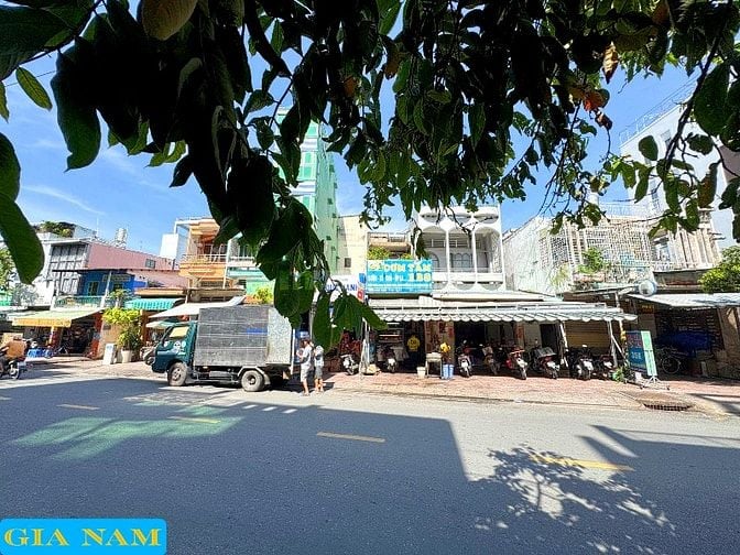 BÁN NHÀ MẶT TIỀN : 128 BÌNH THỚI - P. 14 - Q. 11 - TPHCM.