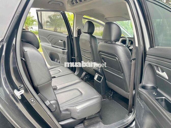 cần bán huydai stargazer sx 2022 at bản đặc biệt