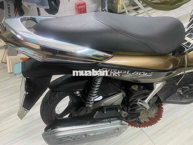 Honda Air Blade Vàng đồng
