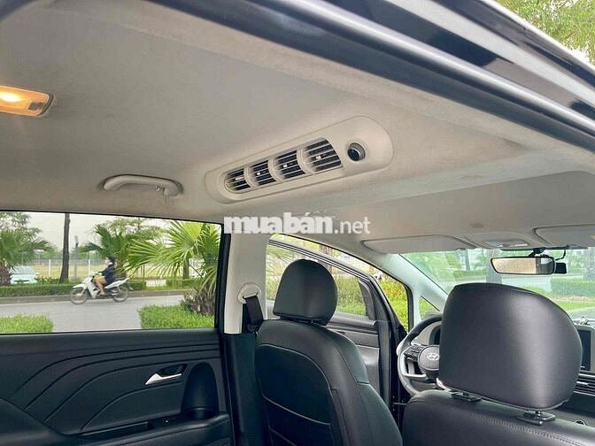 cần bán huydai stargazer sx 2022 at bản đặc biệt