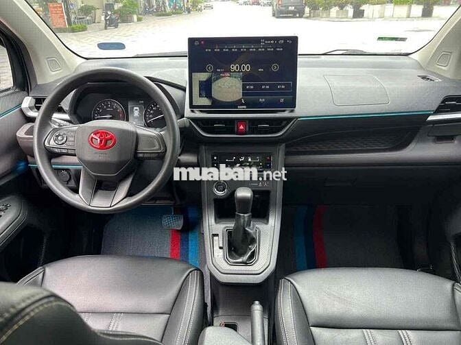 Toyota Avanza Premio 2023 CVT - 51000 km