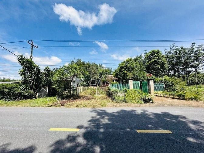 Đất thổ cư mặt tiền đường DH707 giá chỉ 399 triệu